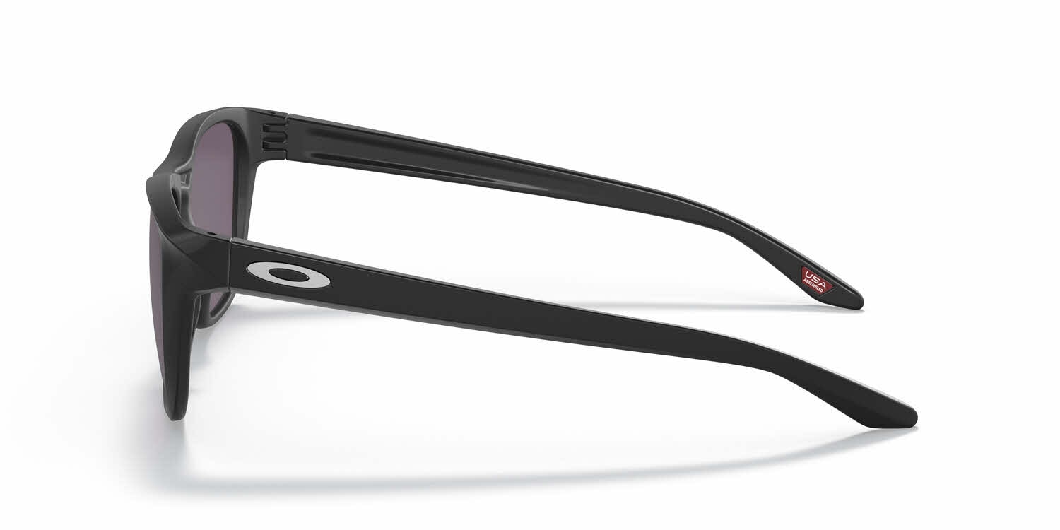 Oakley Manorburn Sunglasses | FramesDirect.com